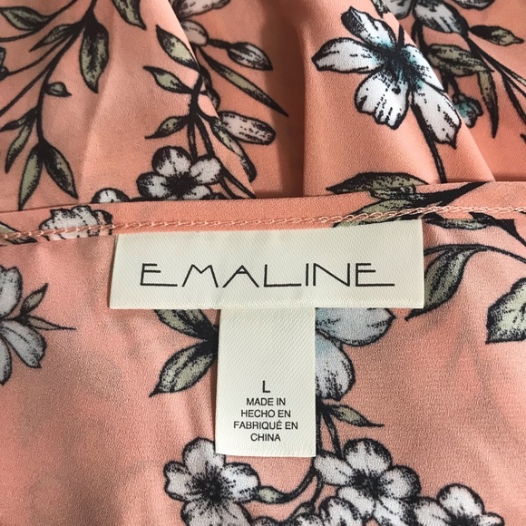 Emaline Blouse 🎃 softener touch 🤓 NWT - Picture 7 of 8